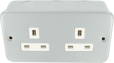 Metal Clad Unswitched Socket 13A 2 Gang